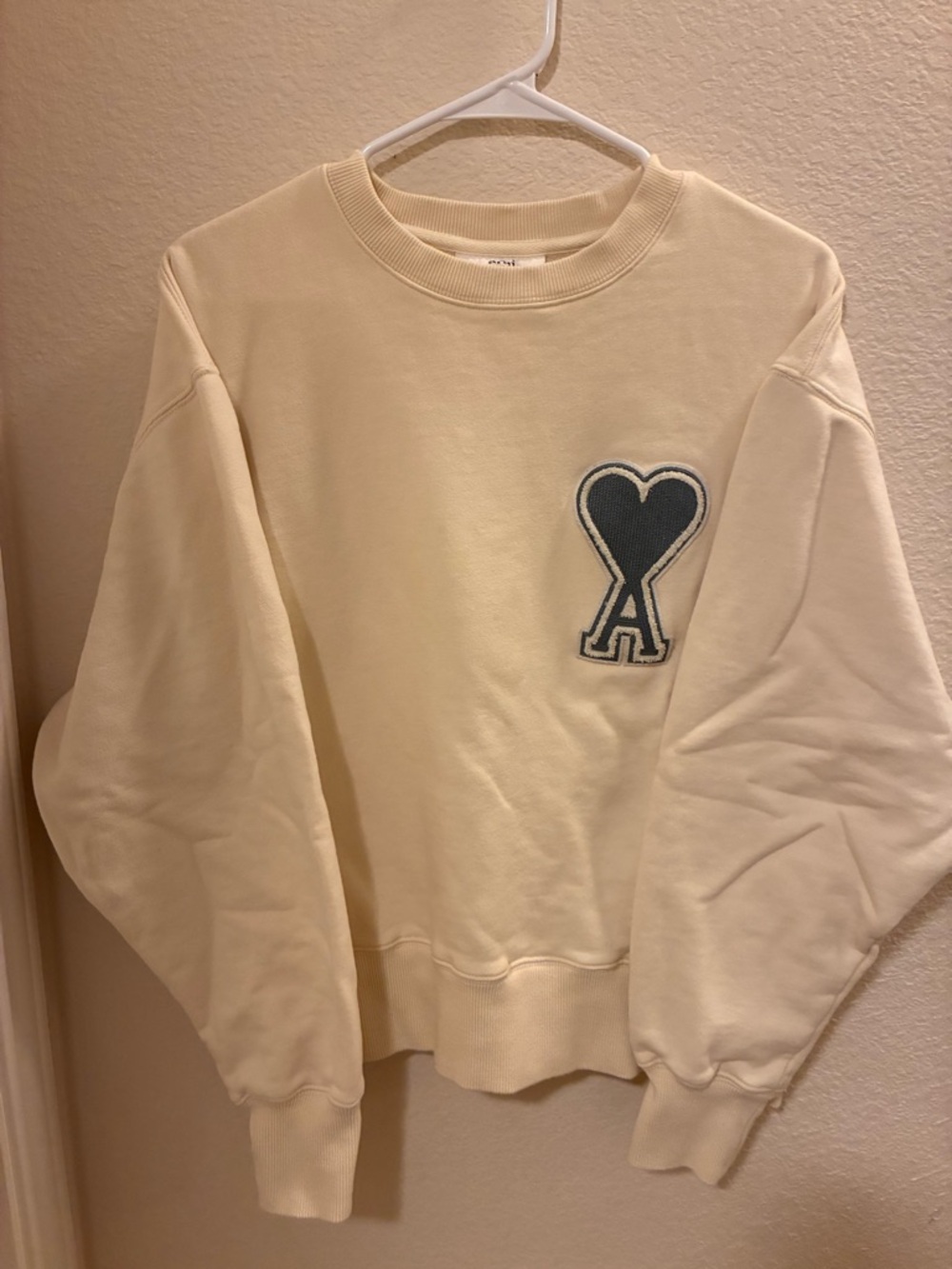 Ami Soft Cream Ribbed Neck Sweatshirt - Picture 2 of 7